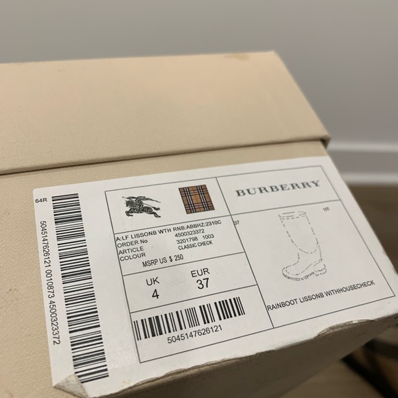 LIGHTLY USED BURBERRY RAINBOOTS - Picture 3 of 4
